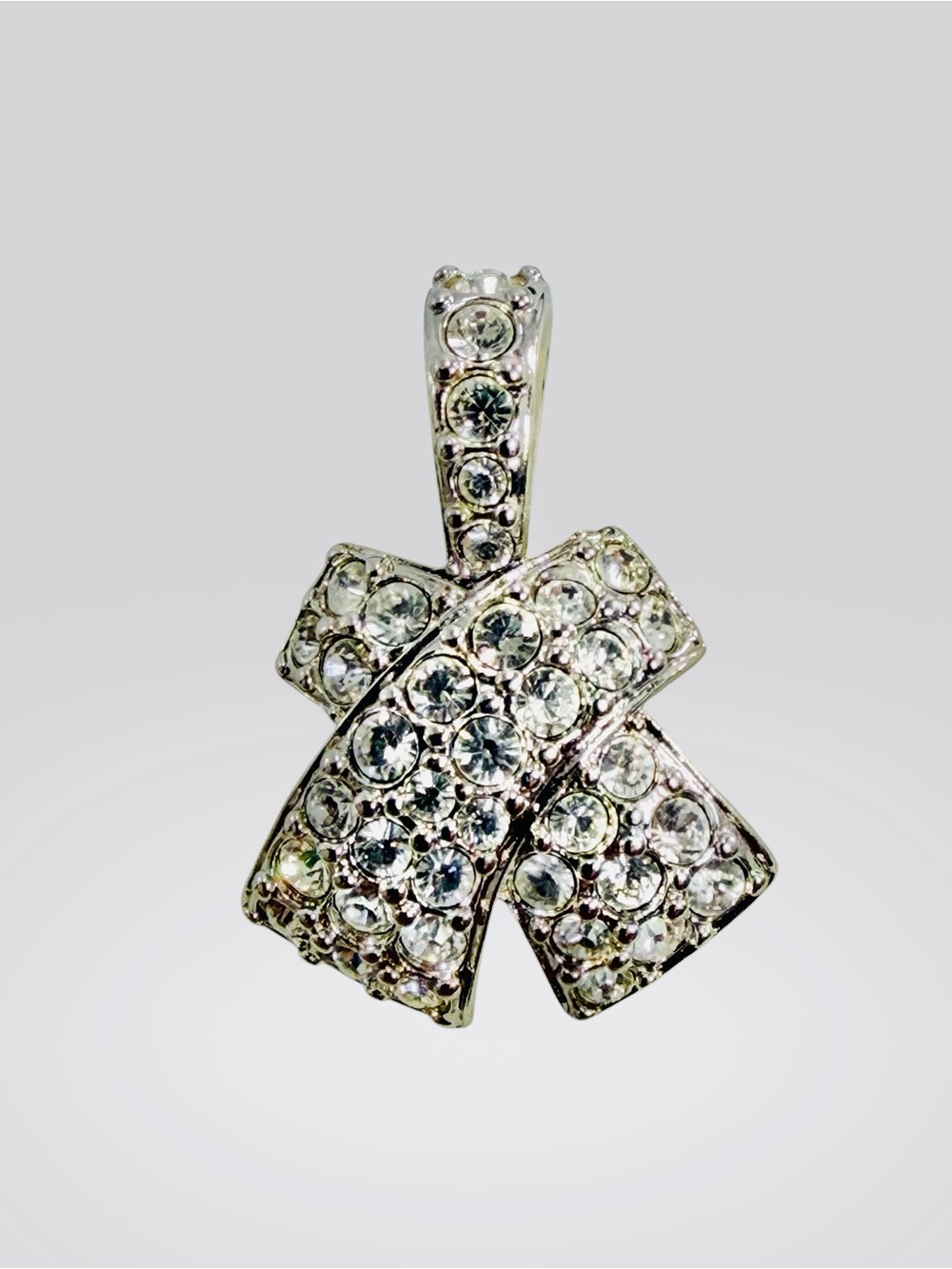 Swarovski Swan Silver Tone Austrian Crystal Pavé Pendant Charm Criss Cross Bow